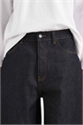 Коллекция Circular Design: джинсы с широким кроем и плотной тканью артикул 149438751