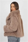 Пальто из искусственного меха Arabella с объемным воротником артикул 154684487