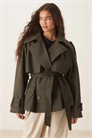 Классический тренч с поясом артикул 147146204