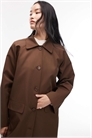 Длинное пальто с рукавами реглан шоколадного цвета артикул 152708910