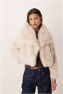 Укороченная куртка Lyla с объемным воротником из искусственного меха артикул 149954865