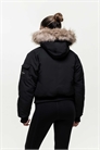 Парка с утеплителем и капюшоном с отделкой из искусственного меха артикул 154594309