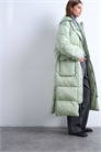 Длинная пуховая куртка в техническом стиле артикул 147470933