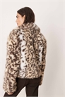Куртка из искусственного меха с леопардовым принтом артикул 150083128