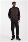 Свободная спортивная куртка с вставками и принтом коричневого цвета артикул 153528311