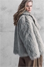 Куртка свободного кроя с воротником из искусственного меха артикул 149520139
