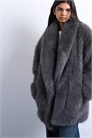 Пальто средней длины с накидкой из искусственного меха артикул 143083626
