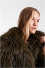 Искусственная меховая шуба оливкового цвета артикул 148661151