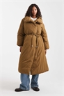 Пуховик с удлиненным кроем и воротником-воронкой артикул 142324129