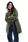 Куртка с капюшоном и средней степенью утепления цвета пыльного оливкового зеленого артикул 139595970