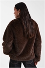 Куртка без воротника с застежкой-тогглом из искусственного меха шоколадно-коричневого цвета артикул 148031931