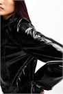 Виниловая куртка черного цвета артикул 132589578