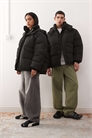 Универсальная пуховая куртка с капюшоном артикул 142998979
