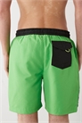 Плавательные шорты Bentham зеленого цвета артикул 151154335