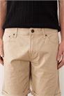 Умные узкие шорты с 5 карманами, бежевые артикул 141860690