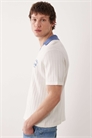 Трикотажное поло с контрастным воротником артикул 155222164