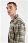 Рубашка в клетку с длинными рукавами артикул 154673428