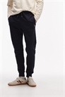 Джоггеры облегающего кроя артикул 153144243
