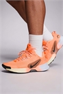 Кроссовки Juniper Trail 3 оранжевого цвета артикул 147141042