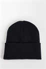 Шапка с атласной подкладкой Essentials артикул 149966872