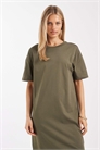 Платье-футболка оверсайз зеленого цвета каламата артикул 153815105