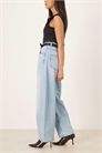 Джинсы с высокой талией и широкими брючинами артикул 153837045