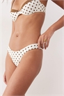 Бикини-трусики с высоким вырезом в горошек артикул 153251861