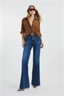 Джинсы с расклешенными брючинами свободного кроя артикул 153887211