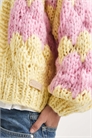 Кардиган «Hugs & Kisses» из вязаного «пузырькового» узора артикул 153817015