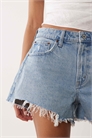 Джинсовые шорты Curve Love с потертостями и высокой талией артикул 155637664
