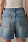 Джинсовые шорты в стиле «дэд-шорт» артикул 153818926