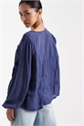 Блузка с длинными рукавами и сборками, завязывающаяся спереди артикул 153050288