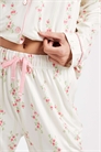 Пижамный комплект с пуговицами из сверхмягкой ткани с цветочным принтом артикул 148819037
