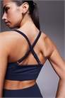 Спортивный бюстгальтер с эффектом моделирования фигуры и плавным переходом света, с регулируемыми бретелями артикул 151864219
