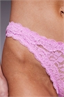 Бразильские трусики из кружева цвета орешника с кружевной отделкой артикул 150178815