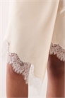 Асимметричная мини-юбка из атласа с кружевной отделкой артикул 155145209