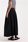 Макси-юбка с асимметричной заниженной талией артикул 152630098