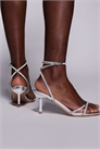 Сандалии на каблуке Simmi London Yasmin с декоративными элементами артикул 153399199