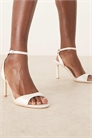 Свадебные босоножки Eshana с минималистичным дизайном артикул 149858083