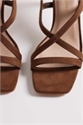 Сандалии на каблуке с ремешками от Elin артикул 152864843