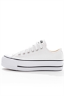 Кроссовки Chuck Taylor All Star Lift Ox Wide Fit на платформе артикул 133484680