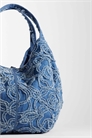 Райка вышитая цветочная хлопковая сумка-тоут в джинсовом синем цвете артикул 154293492
