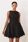 Мини-платье с жакардовым принтом, лодочным вырезом и объемной кружевной подкладкой артикул 154057289