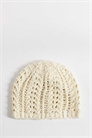 Шапка, связанная крючком артикул 150197293