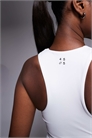 Спортивная майка Icon с открытой спиной, встроенным бюстгальтером и съемными вставками артикул 151735769