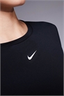 Облегающая футболка с длинным рукавом Nike One Training Dri-FIT артикул 147133117