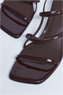 Осенние сандалии на среднем каблуке в стиле минимализм артикул 147860277