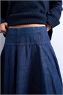 Макси-юбка из денима с швами артикул 153149141