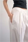 Брюки из льна с расклешенными штанинами артикул 150832280