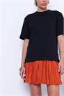 Мини-юбка из гофрированной ткани артикул 142432513